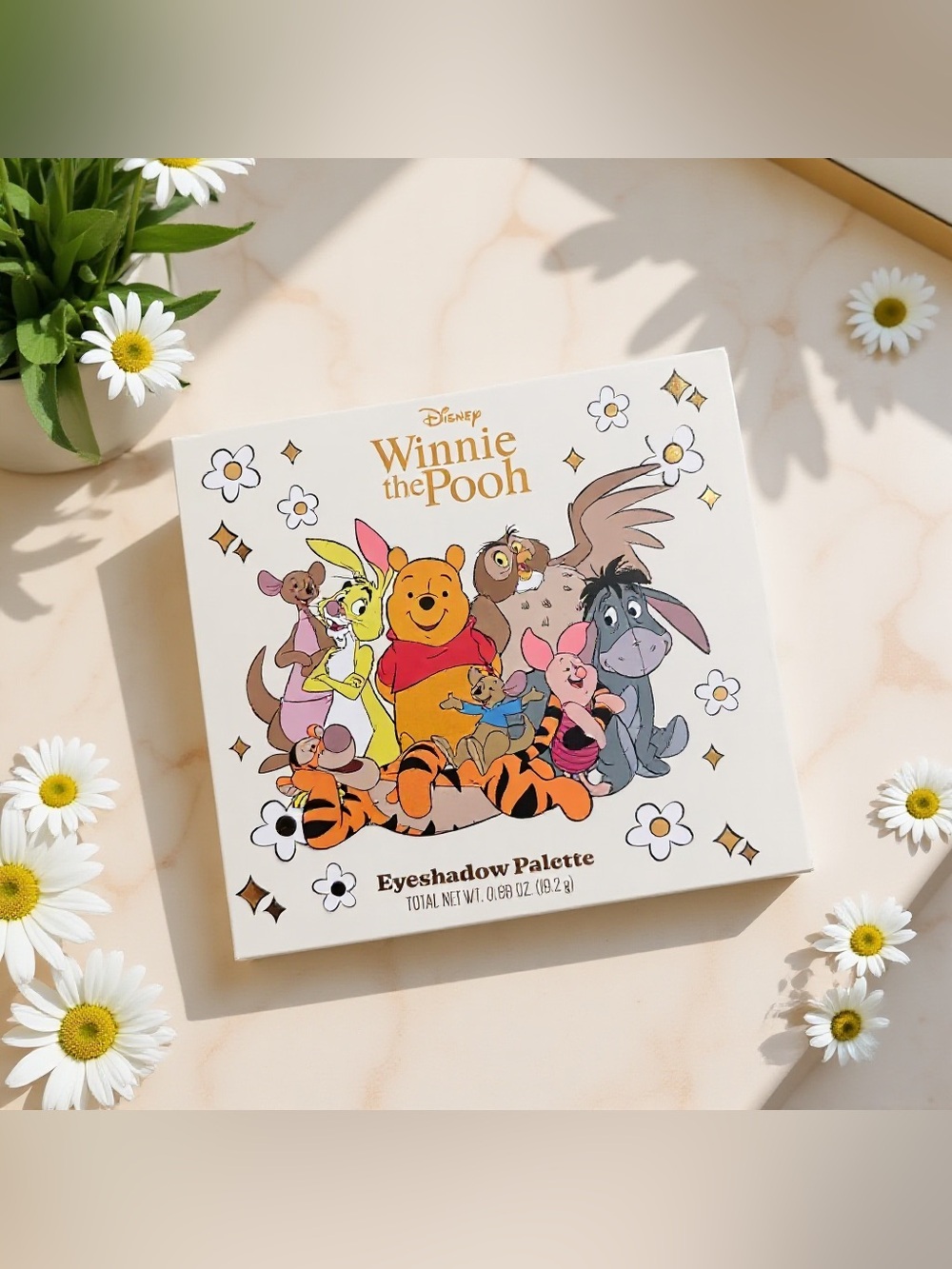 Disney Winnie the Pooh 16 Shade Eyeshadow Palette New